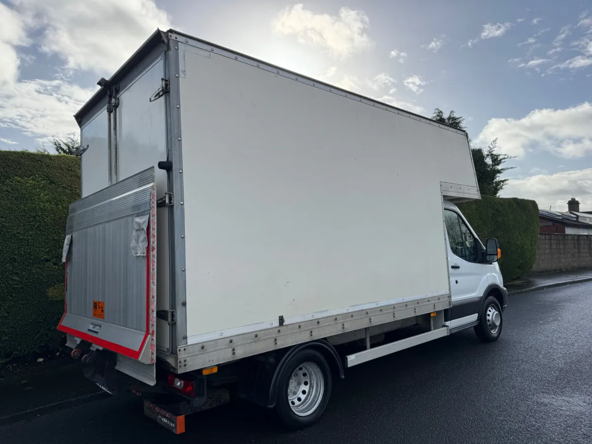 Ford Transit box body low mileage - Image 3