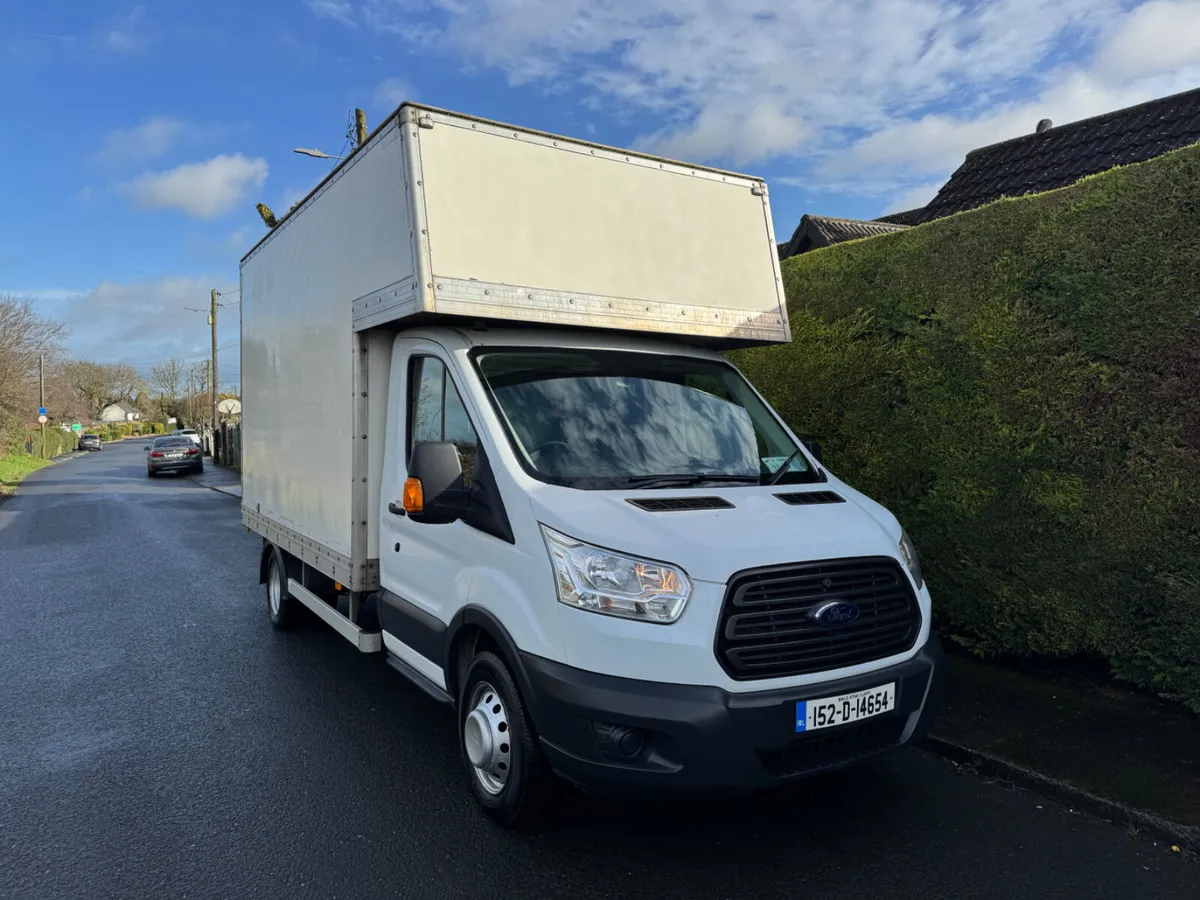 Ford Transit box body low mileage - Image 2