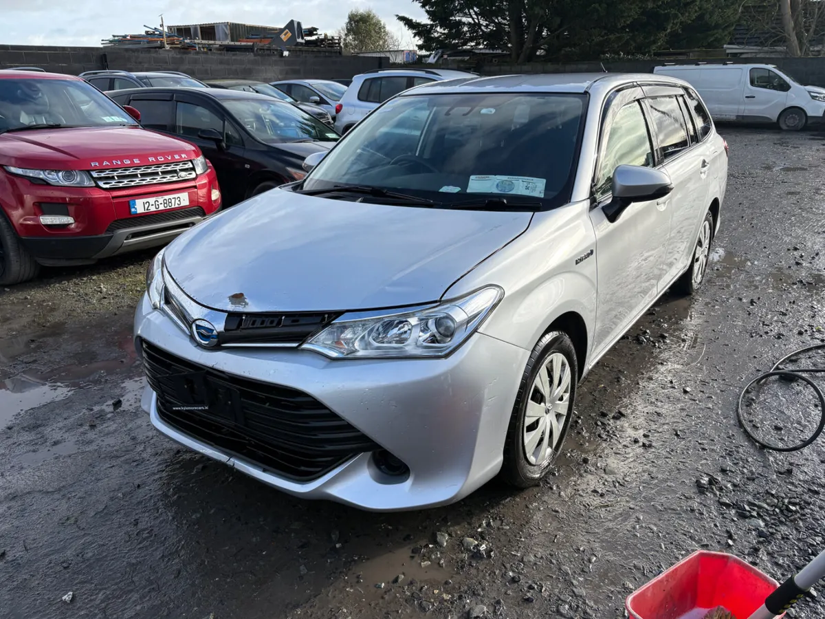 2017 Toyota Corolla Fielder Hybrid drive away - Image 1