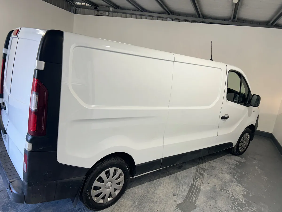 Opel Vivaro 2019 - Image 3