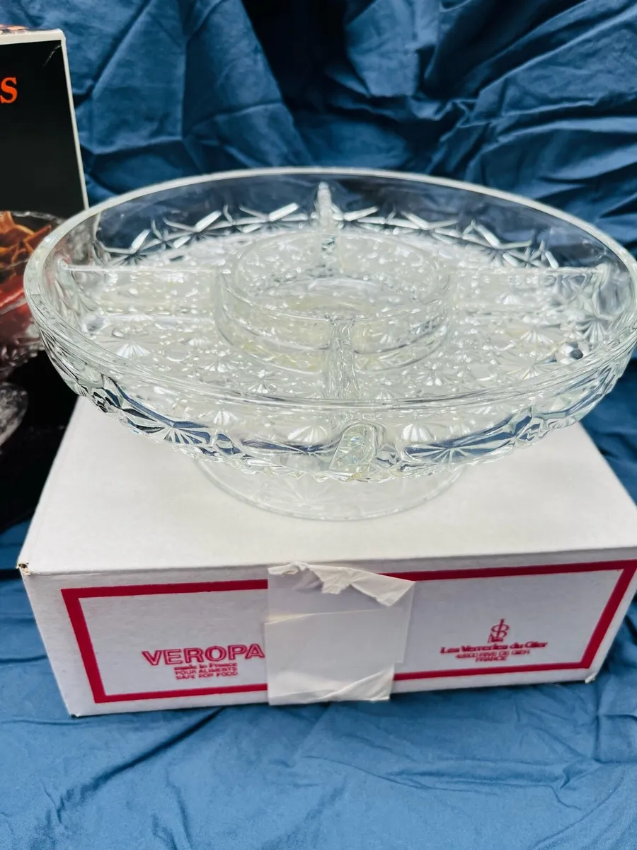 Glass serving dish - Image 2