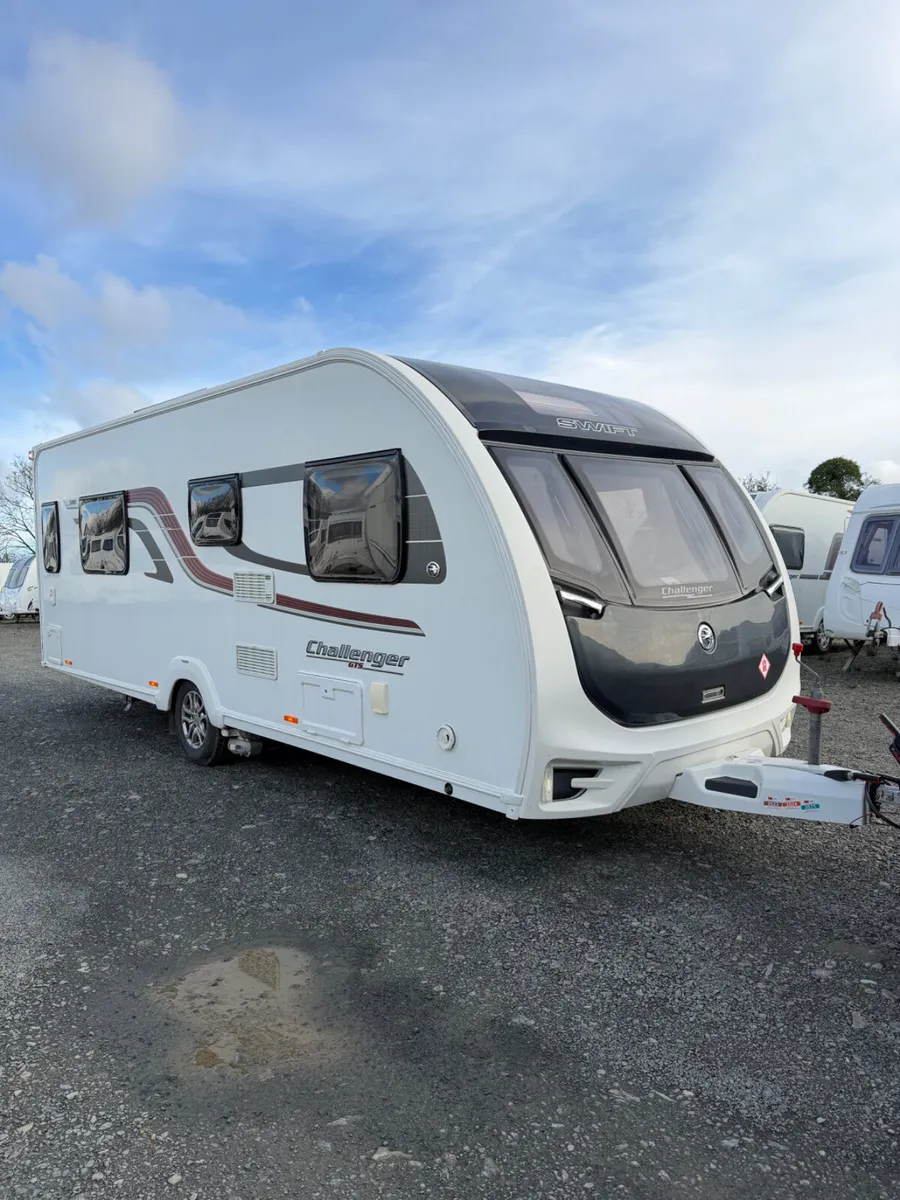 ✨ Swift Challenger GTS 580 island bed caravan ✨ - Image 2