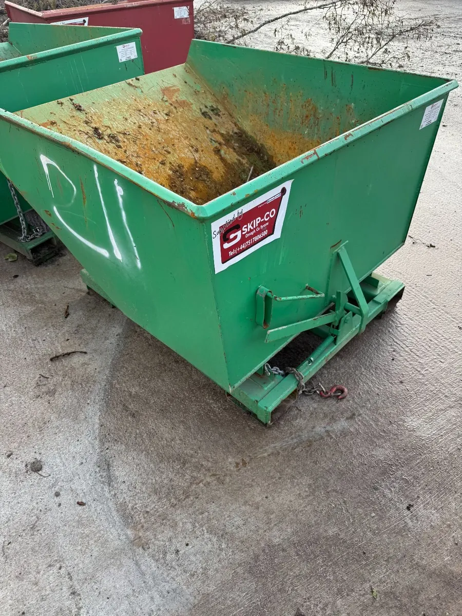 Tipping Skip - Image 1