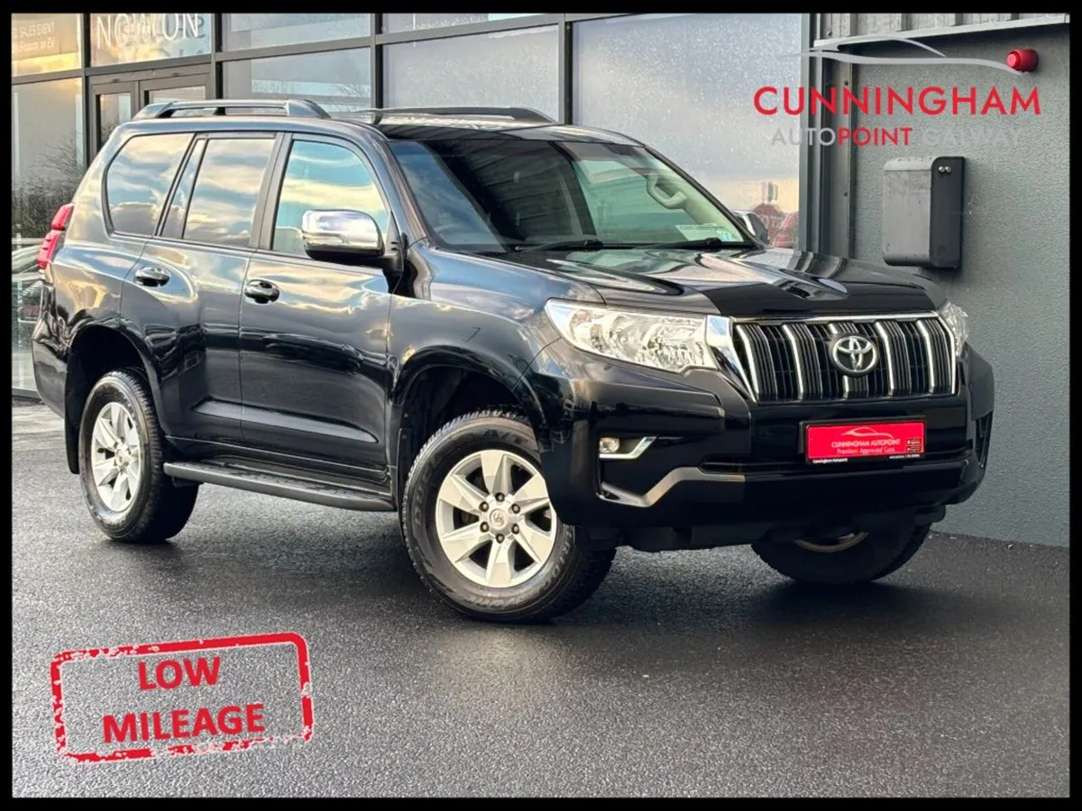 Toyota Land Cruiser 2.8 D4-D LWB GX Comm Auto - Image 1