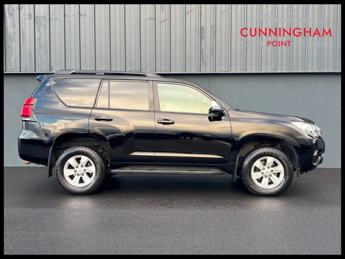 Toyota Land Cruiser 2.8 D4-D LWB GX Comm Auto - Image 3