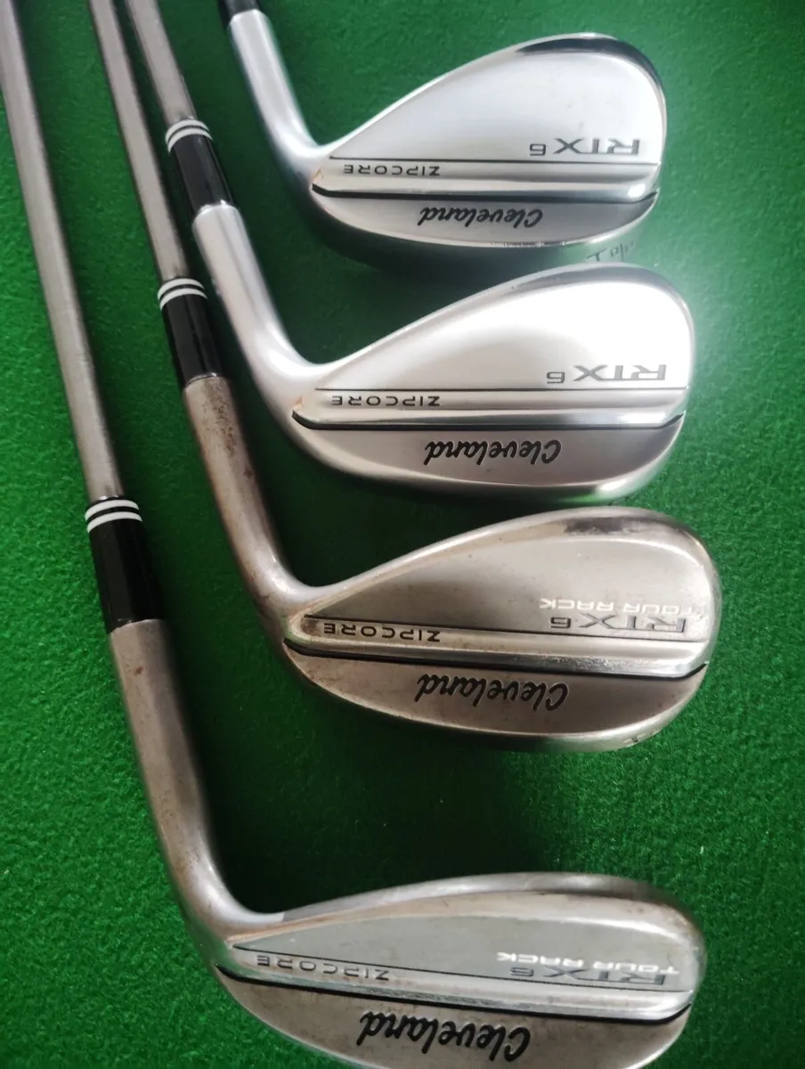 Golf wedges - Image 1