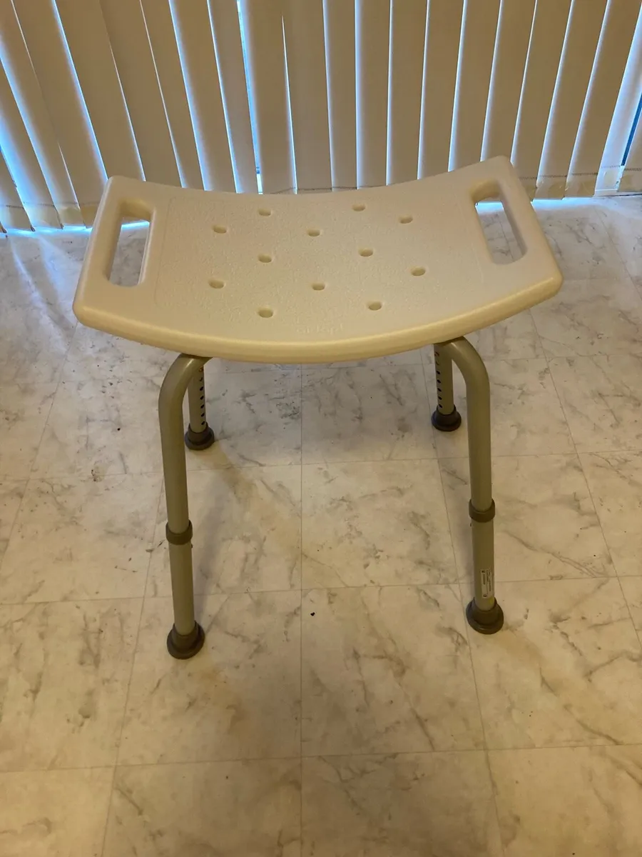 Walking Aids, Raised Toilet seat, Shower Seat, - Image 4