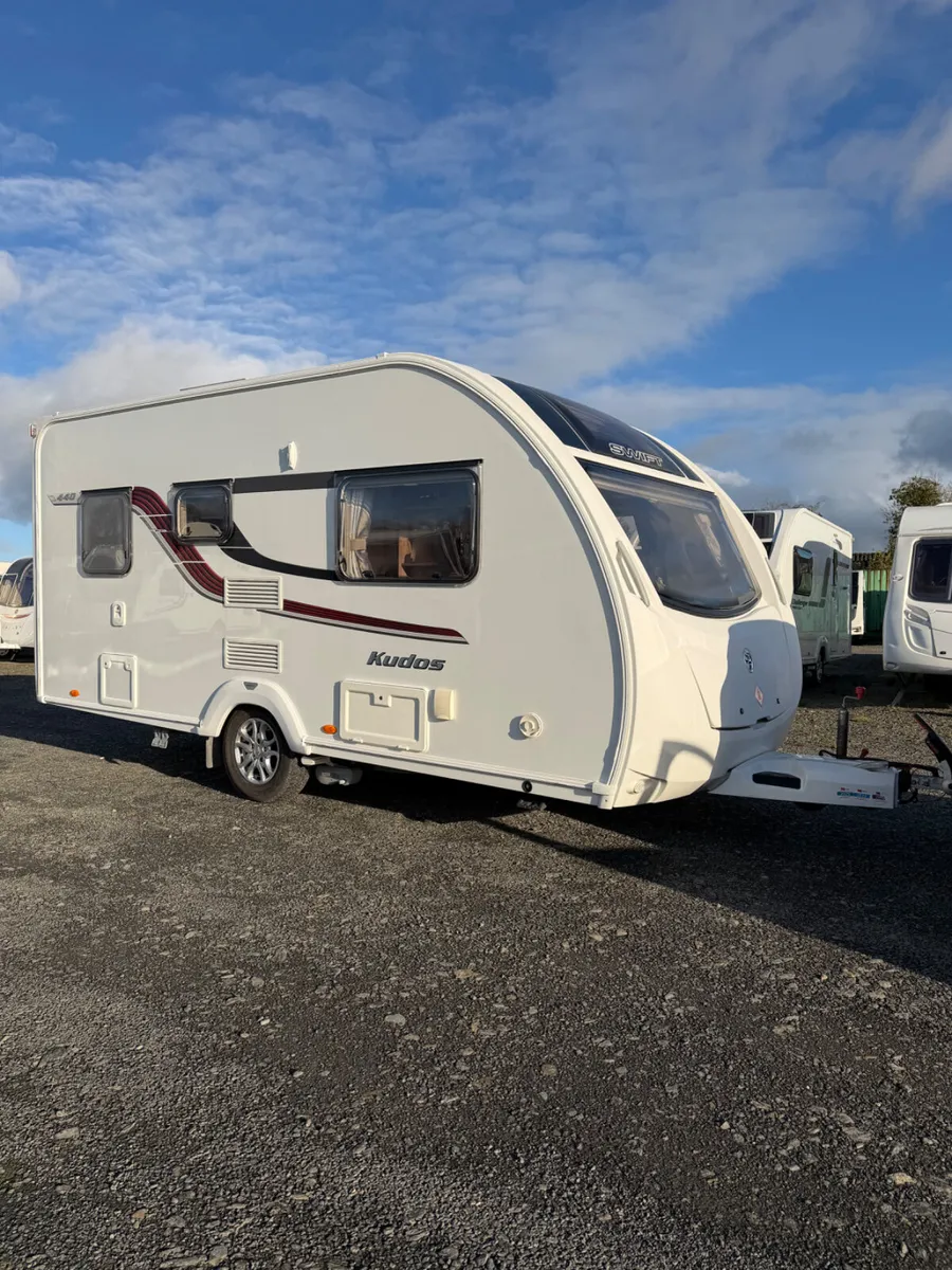 ✨ 2017 Swift Kudos 450-2 2 berth caravan ✨ - Image 2