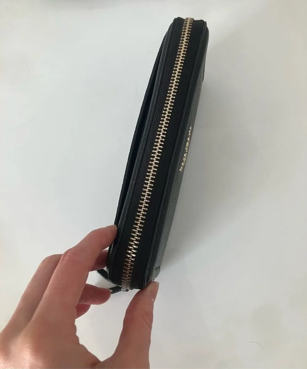 Kate Spade Wallet - Image 3