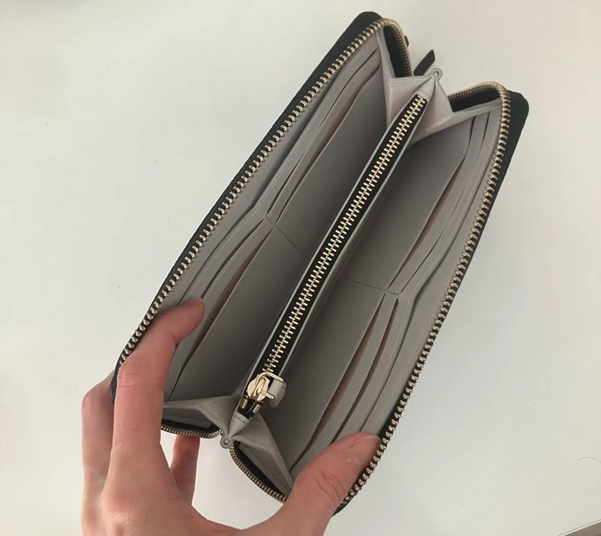 Kate Spade Wallet - Image 4