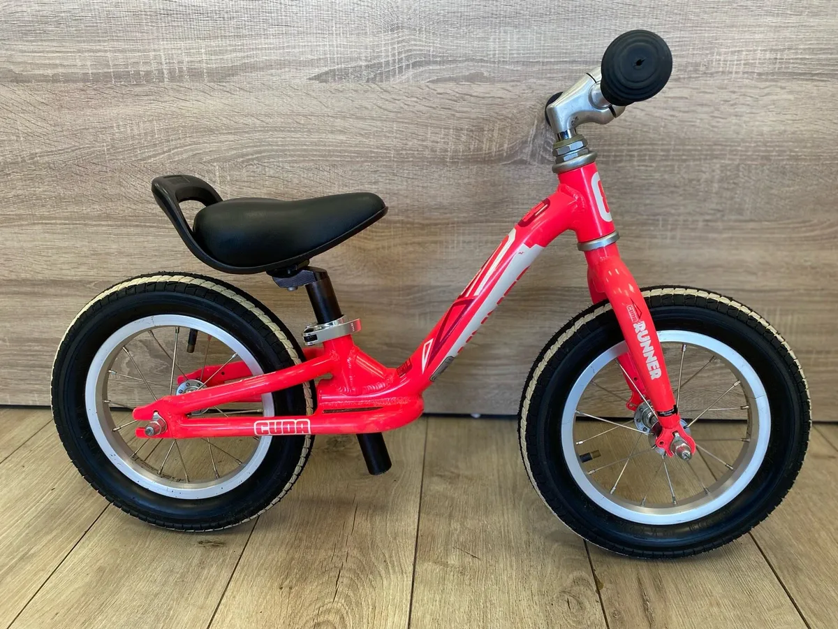 Cuda runner  (like new) - Image 2