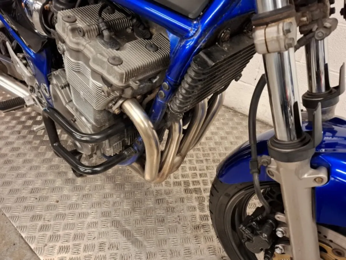 Suzuki Bandit 600 2002 - Image 4