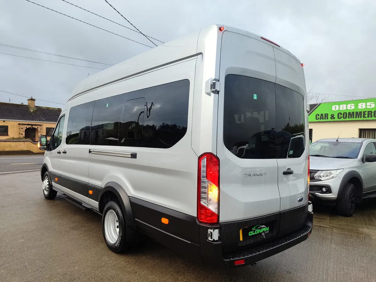 FORD TRANSIT MINIBUS AUTOMATIC TREND MODEL - Image 4