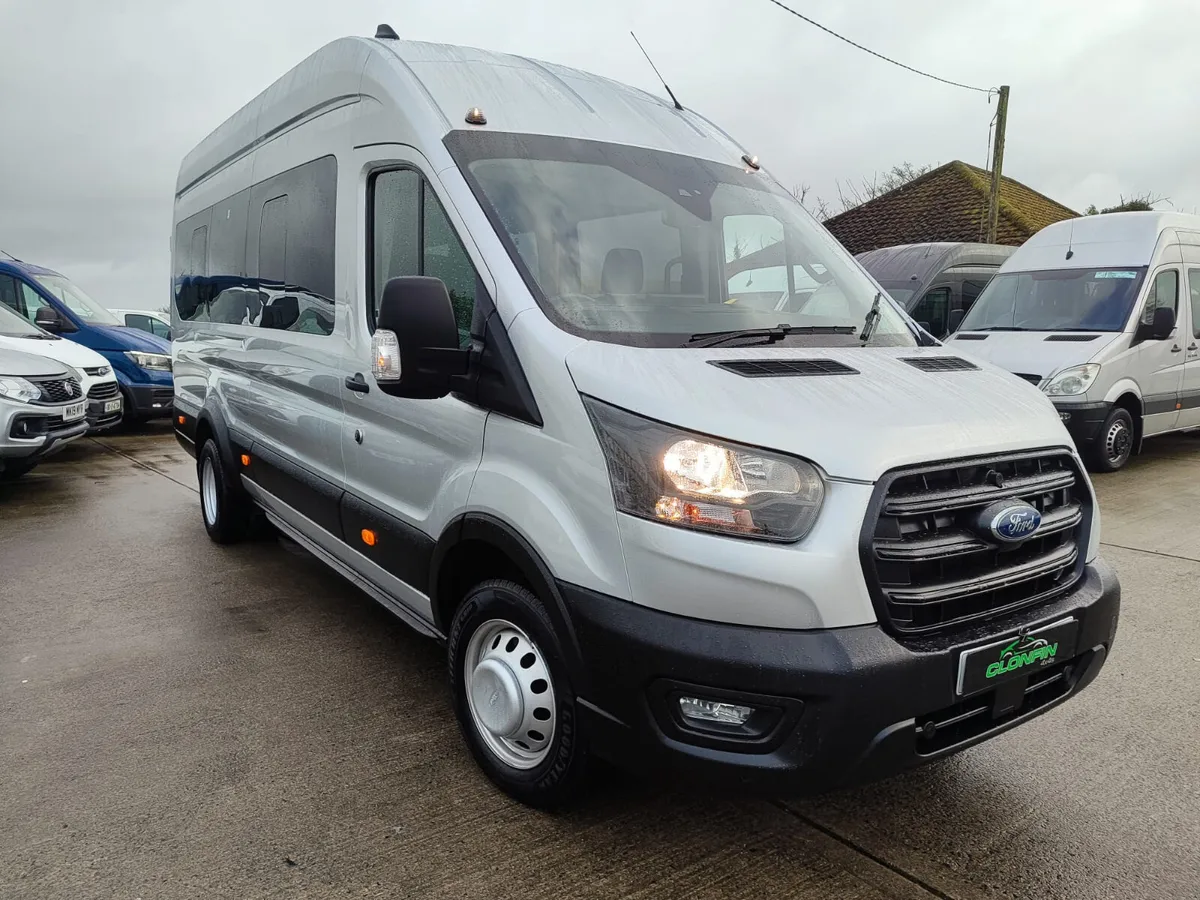 FORD TRANSIT MINIBUS AUTOMATIC TREND MODEL - Image 2