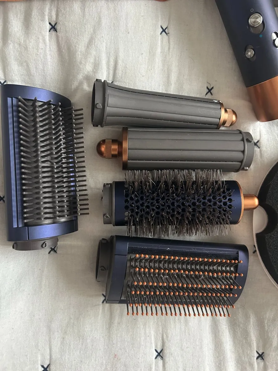 Dyson Air Wrap - Image 4