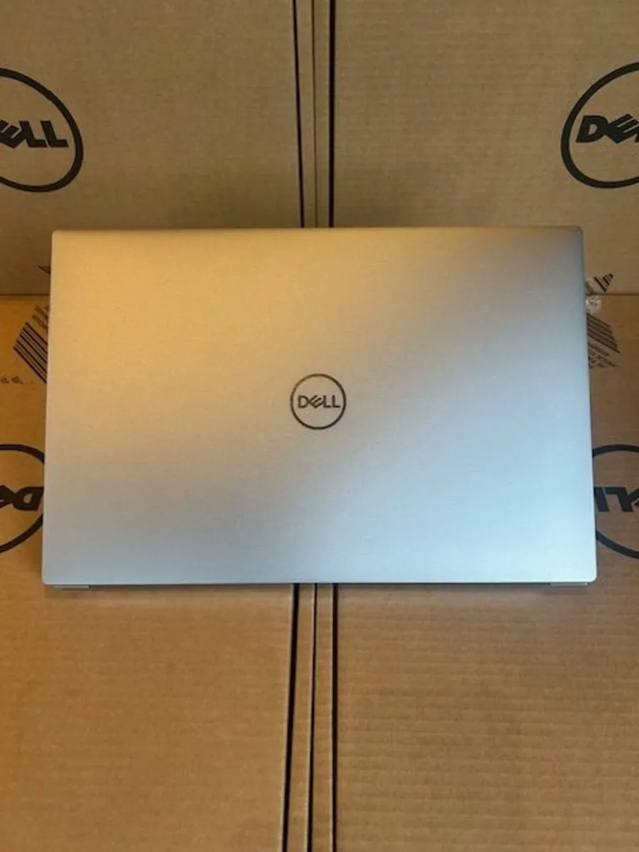 Dell Precision 5550 i7/32GB/1TB SSD/4GB Graphics - Image 4