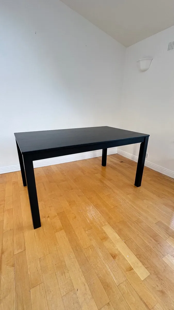 Dining table - Image 4