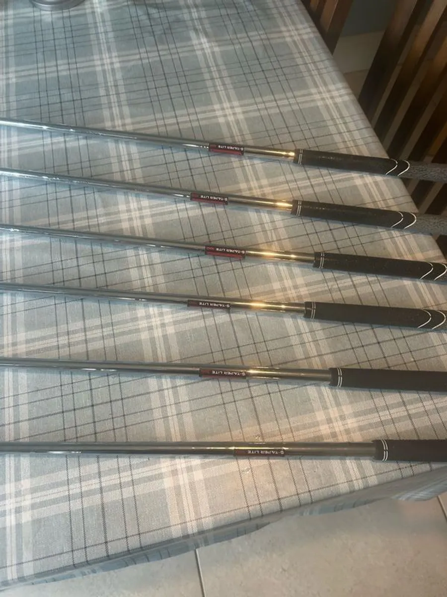 Mizuno jpx 923 hot metal - Image 1