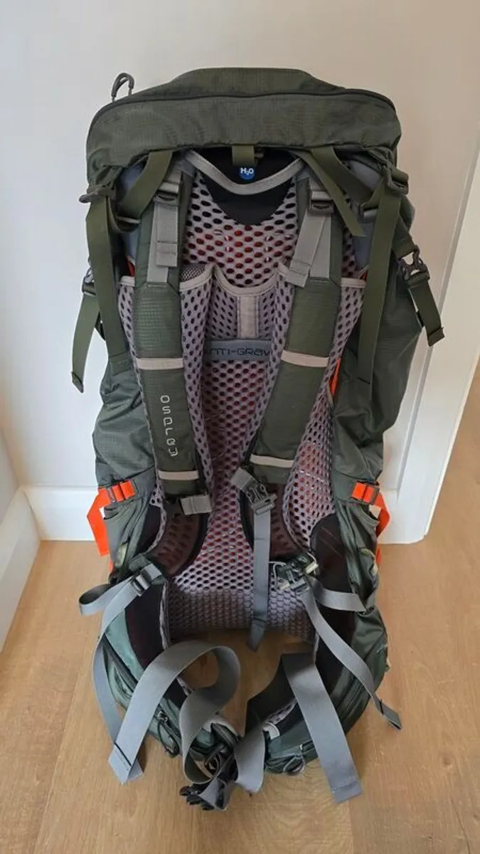 Osprey Atmos 50AG backpack (only used on 1 hike) - Image 1