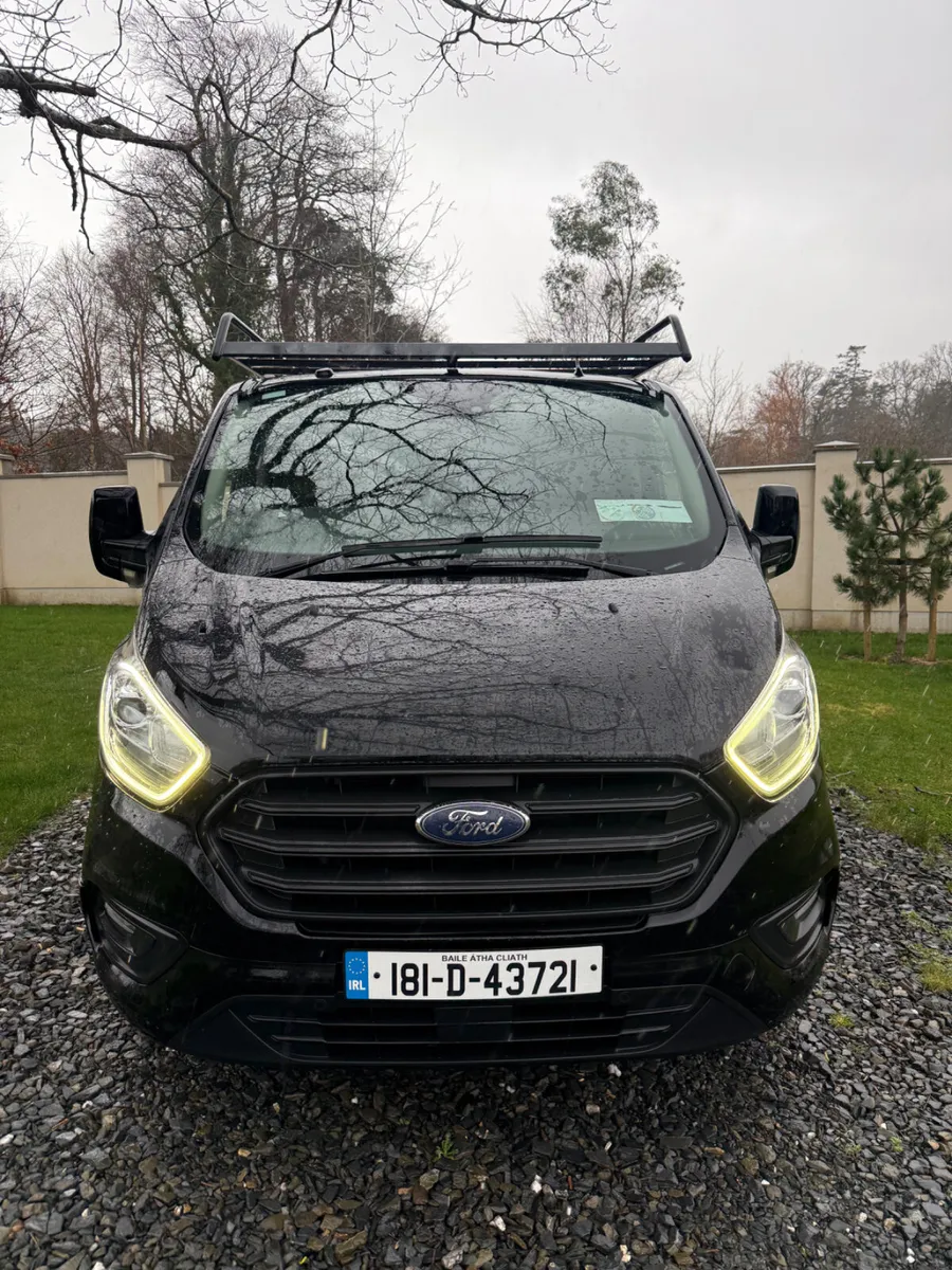 Ford Transit Custom 2018 LOW MILEAGE - Image 2
