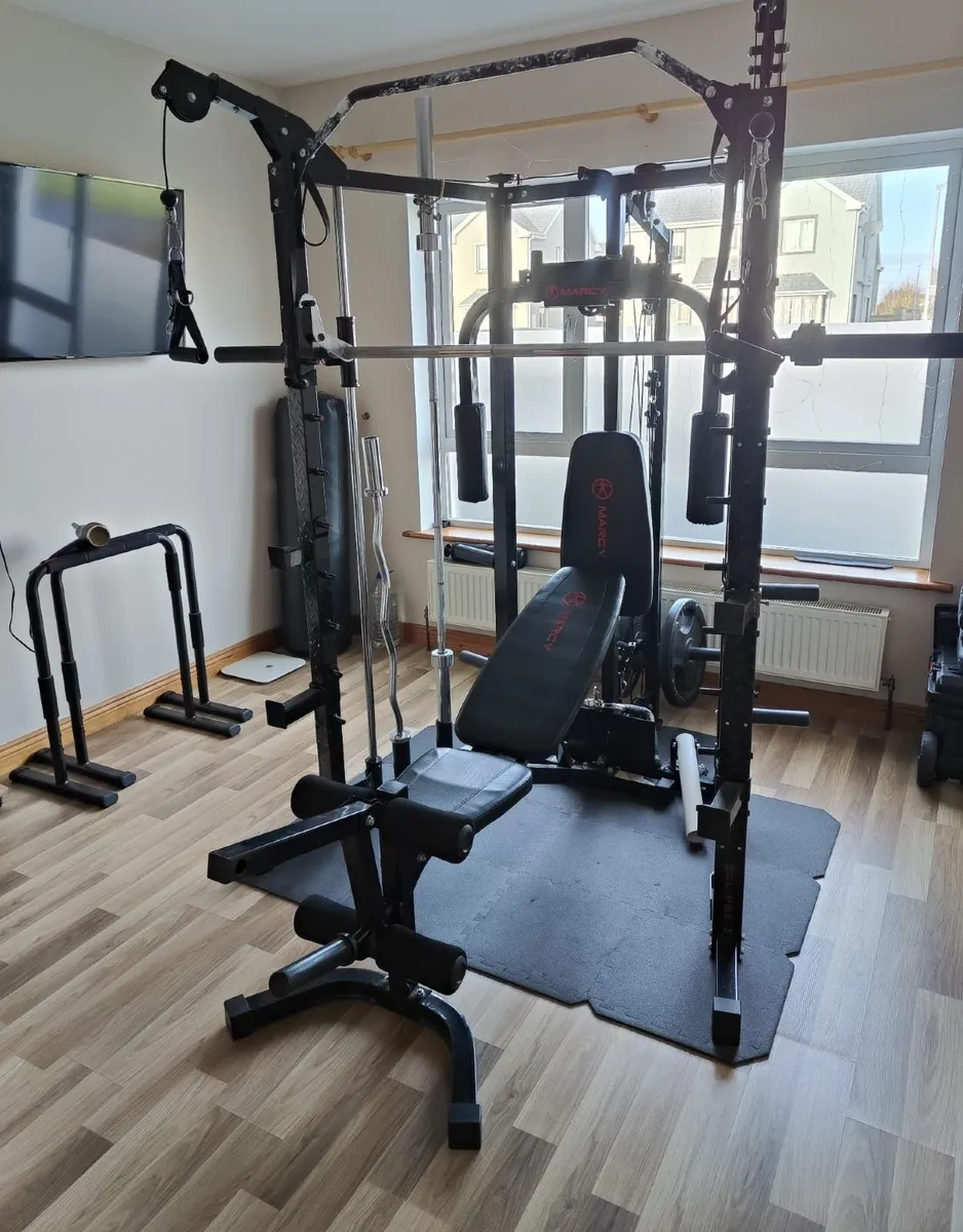 Marcy RS7000 Deluxe Smith Machine - Image 1