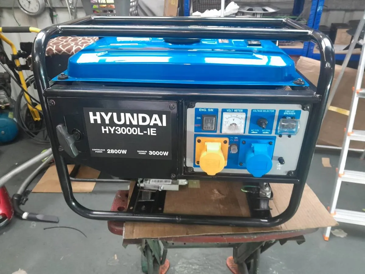 Hyundai 3000 watt generator - Image 1