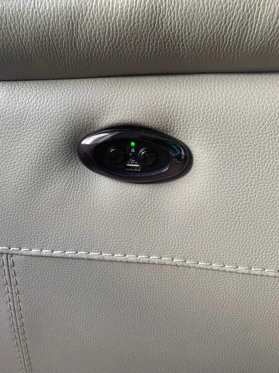 Leather Corner Recliner Couch - Image 3