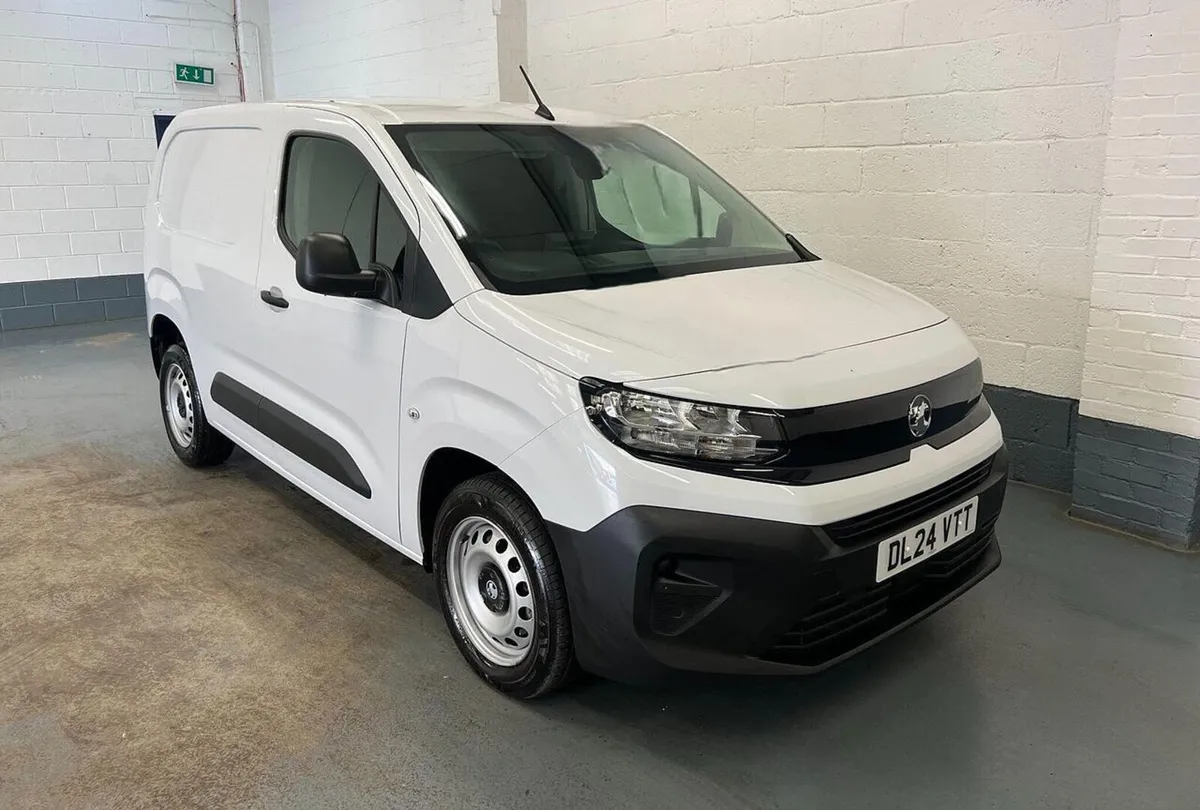 2024 Vauxhall Combo Panel Van - Image 1