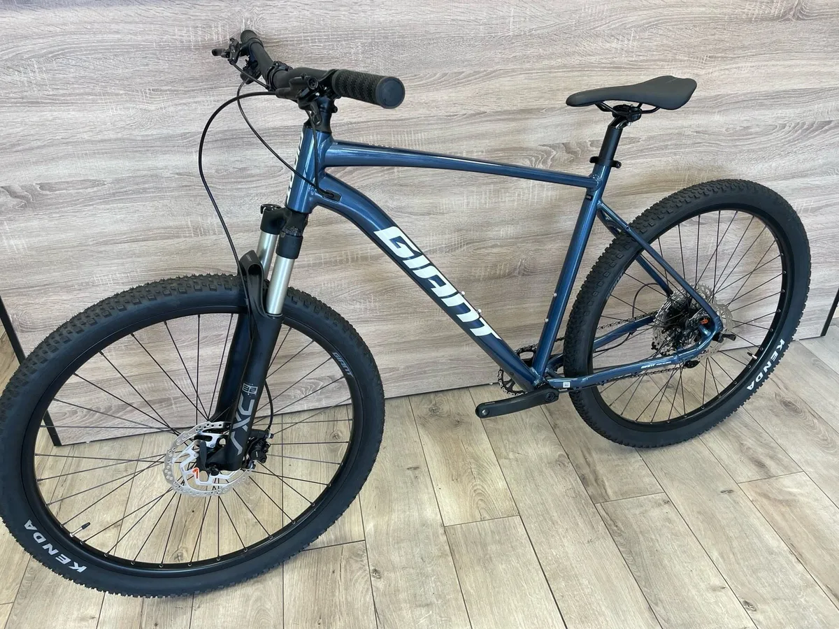 Giant talon 0 (Brand new) - Image 4