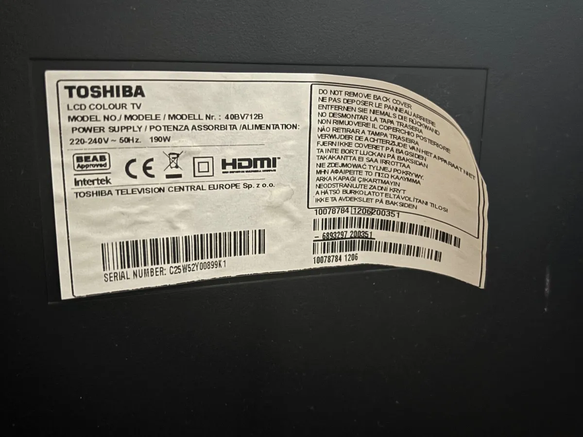 Toshiba television 40 inch - Image 2