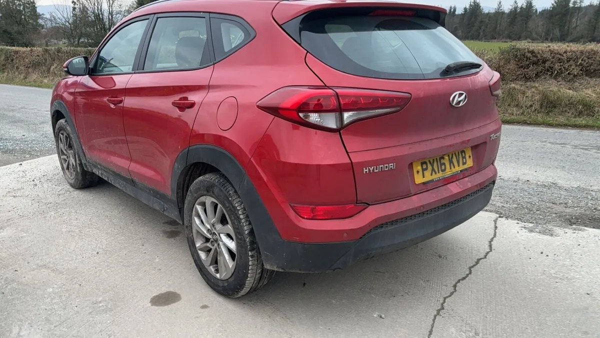 Hyundai Tucson breaking - Image 2