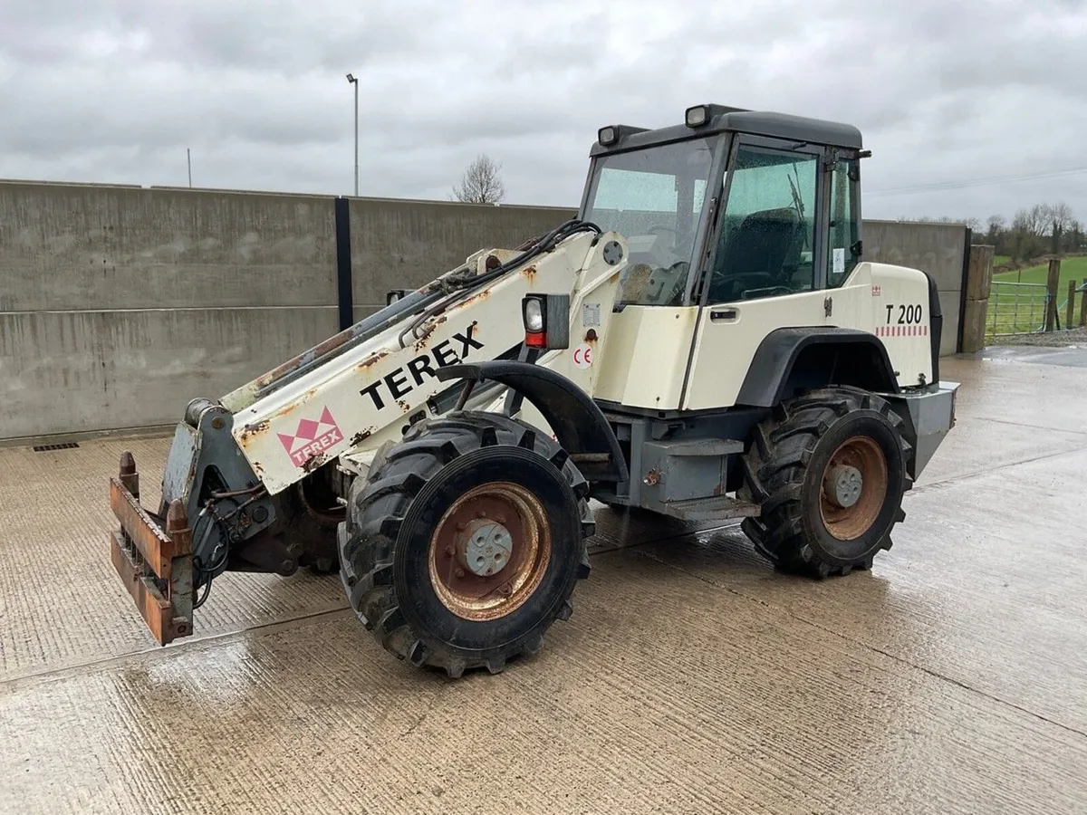 TEREX TM200 ARTICULATED FARM SHOVEL - Image 1