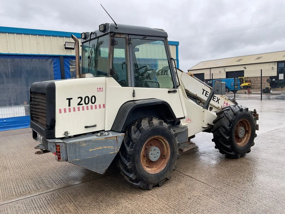 TEREX TM200 ARTICULATED FARM SHOVEL - Image 3