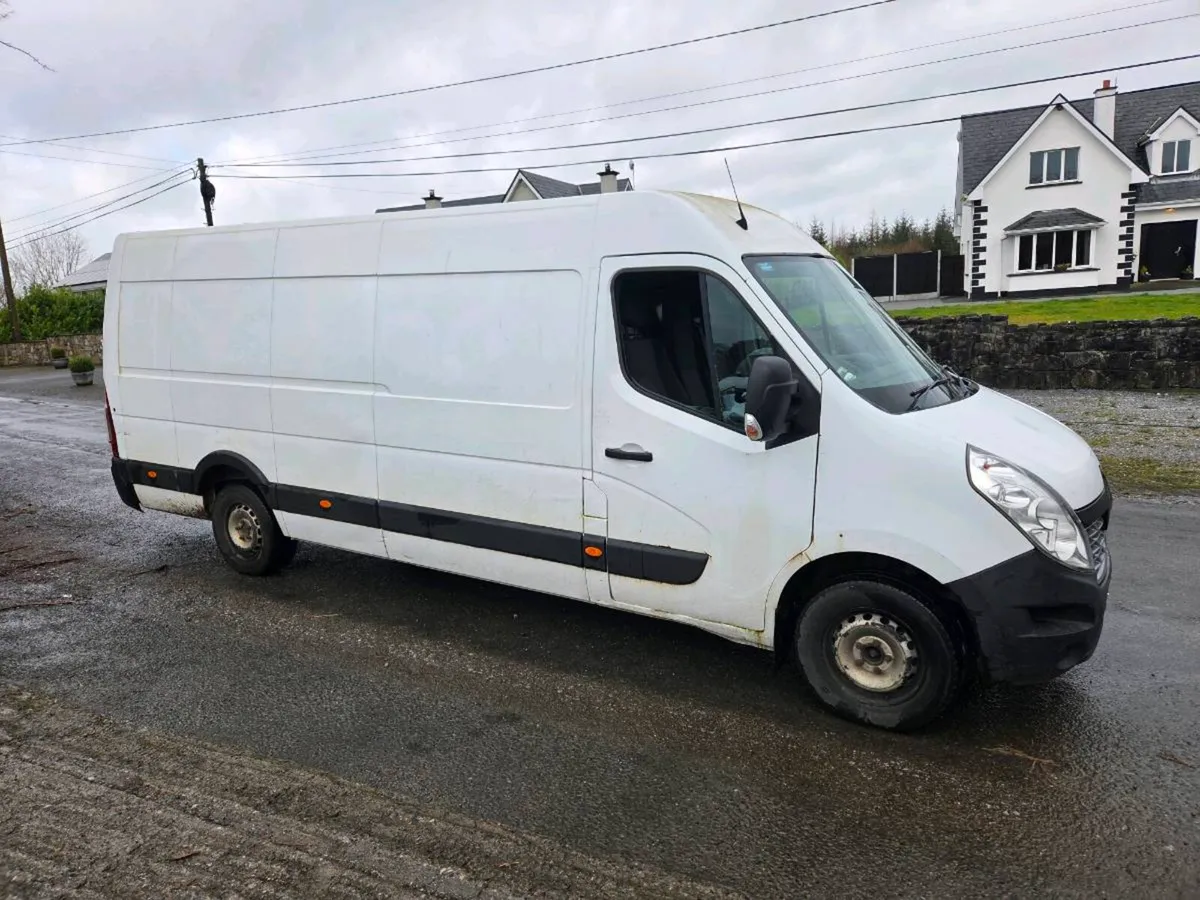 2018 Renault Master - Image 1