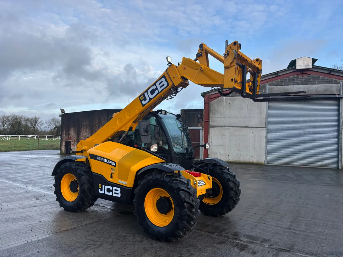 2022 JCB 532-70 AGRI SUPER.         (2615 Hours) - Image 1