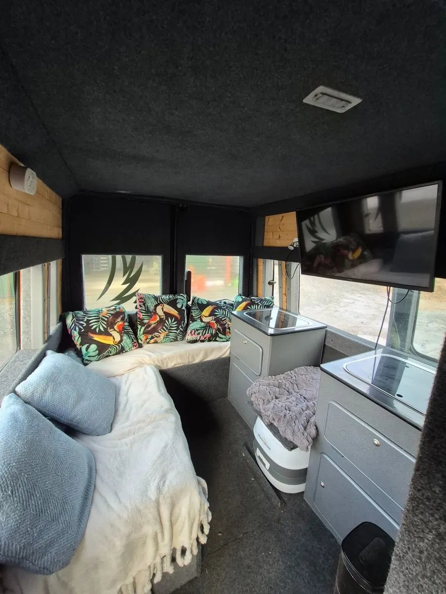 Campervan - Image 4