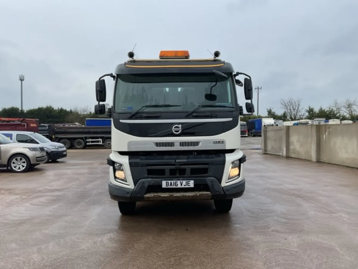 2016 (16) Volvo FMX420 8x4 Steel Tipper - Image 2