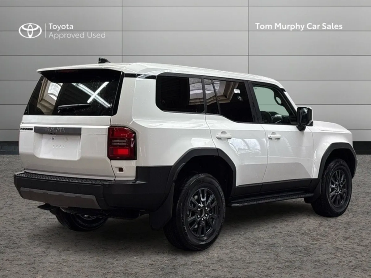 Toyota Land Cruiser 2.8D MHEV LWB - Image 2