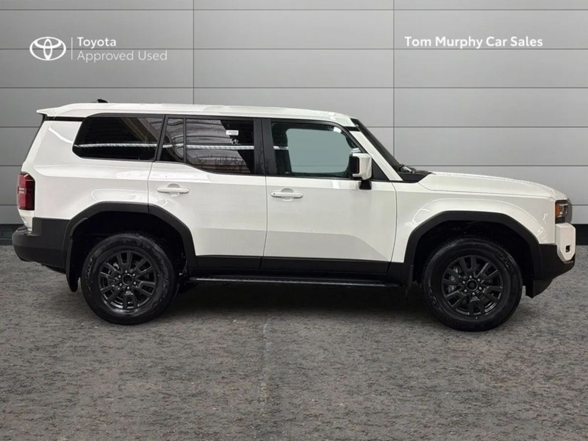 Toyota Land Cruiser 2.8D MHEV LWB - Image 3