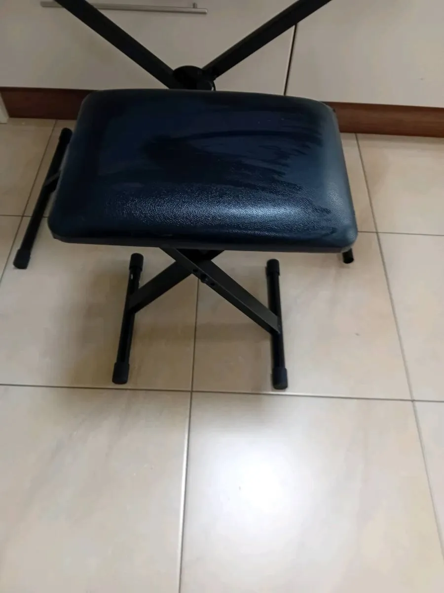 KEYBOARD;  STAND; STOOL - Image 4