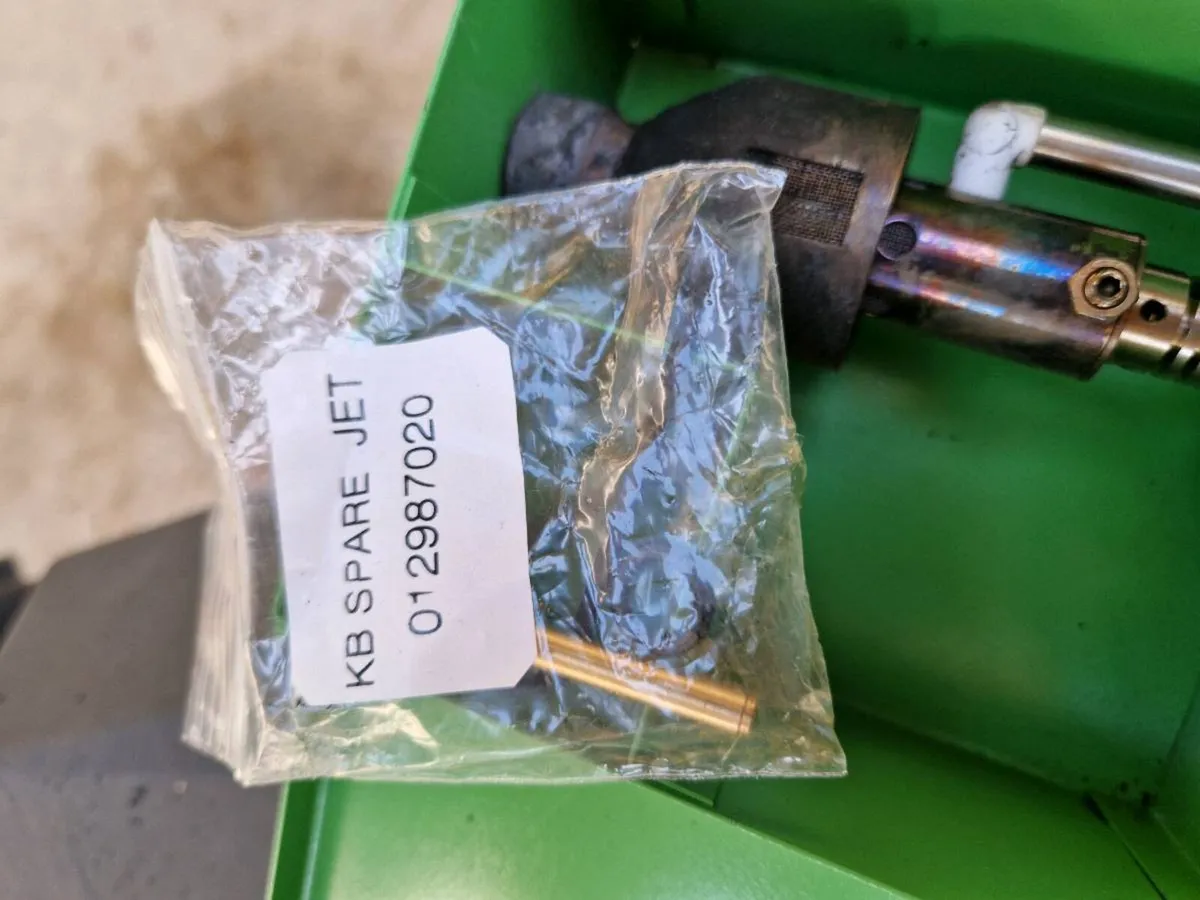 Gas dehorner - Image 2