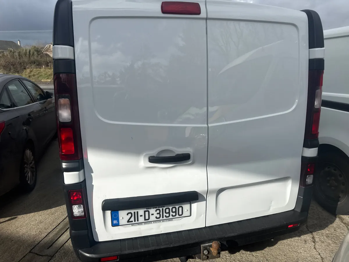 Renault Trafic 2021 - Image 4