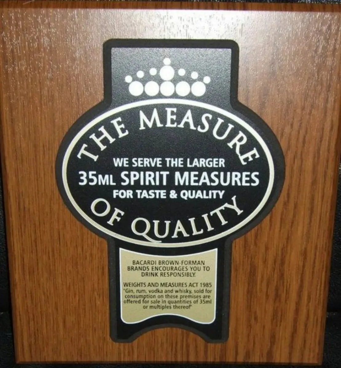 BNIB Authentic Official Pub Measure Plaque - Image 1