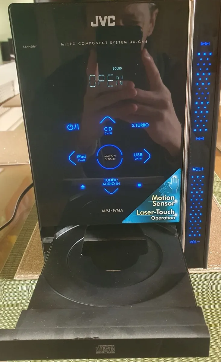 JVC Stereo - Image 2