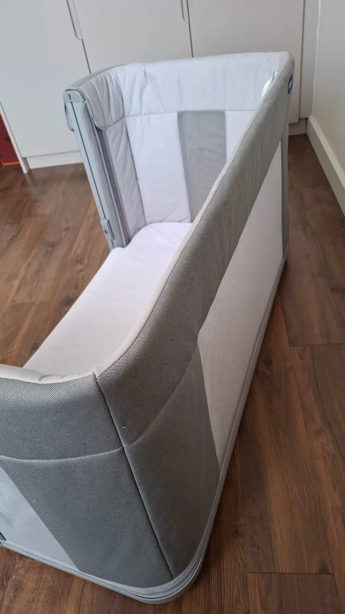 Chicco Next to Me Forever cot/toddler bed - Image 2