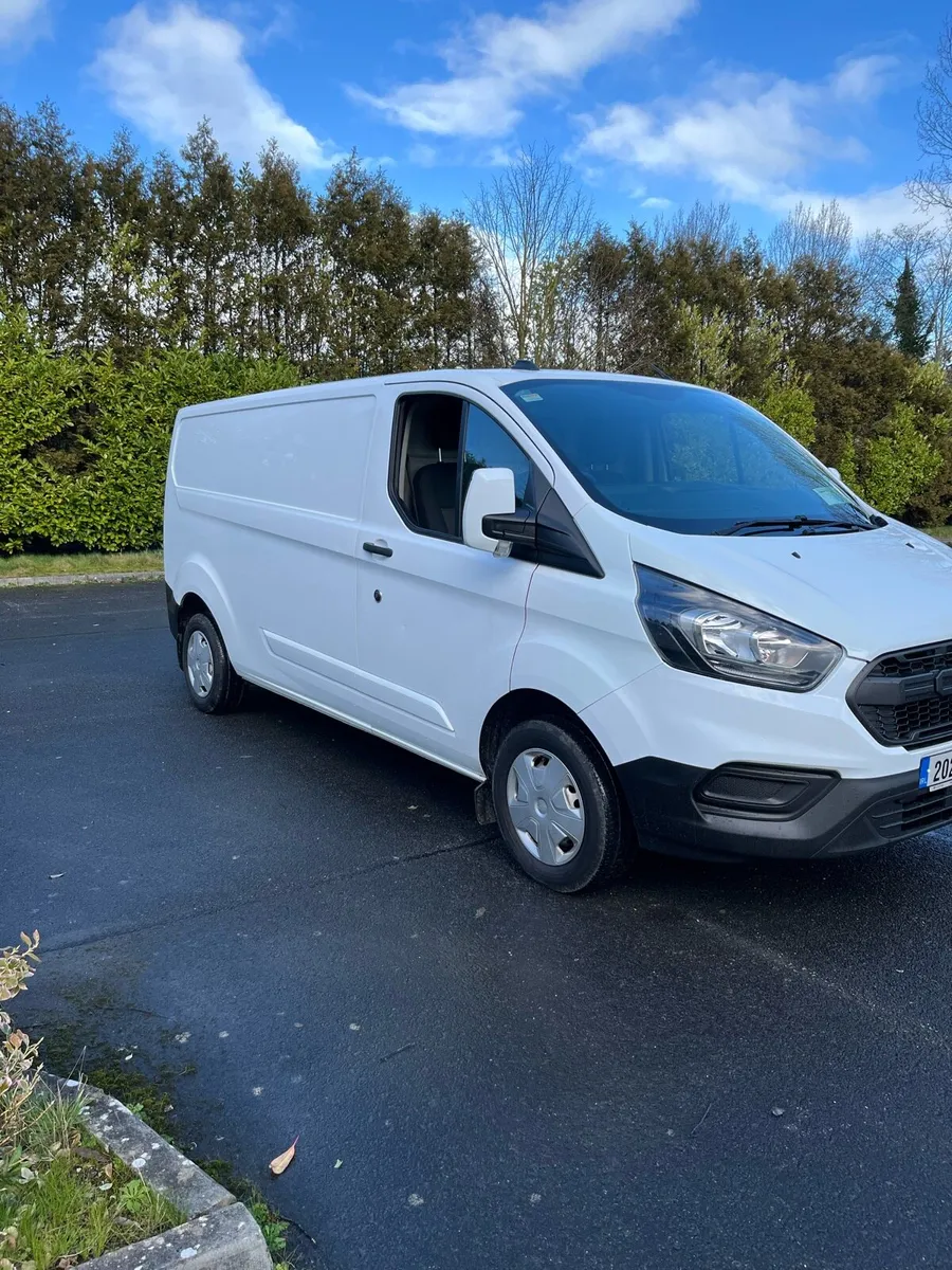 202 Ford transit custom - Image 1
