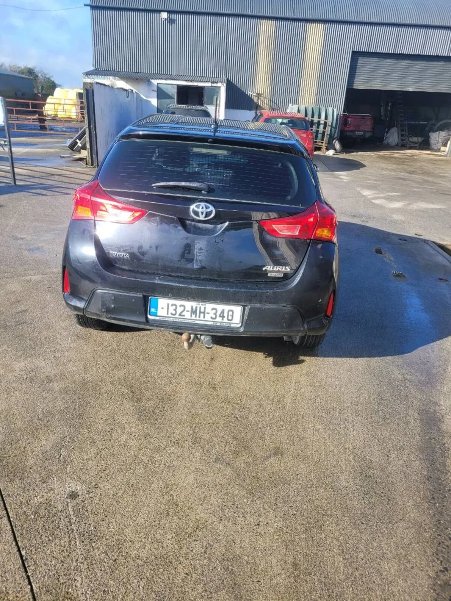 Toyota auris van - Image 3