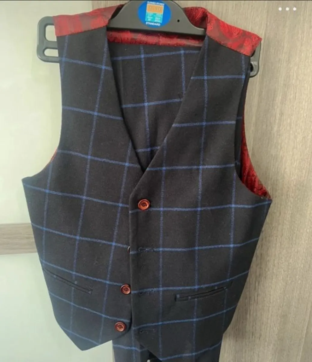 Romano boys communion suit - Image 2