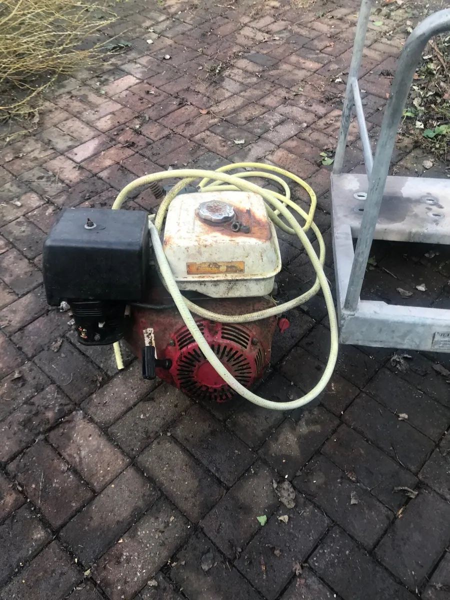 Power washer - Image 2