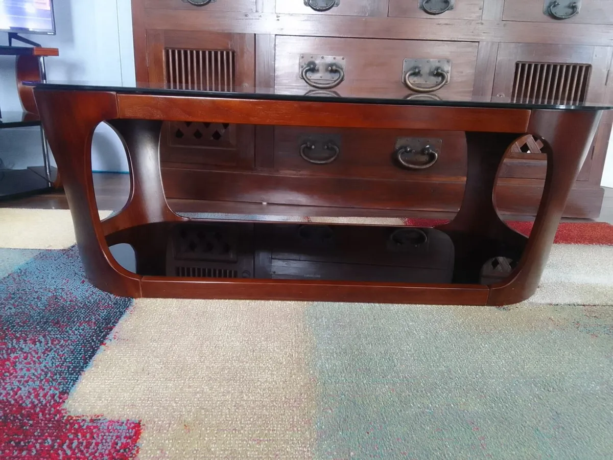Coffee table - Image 1